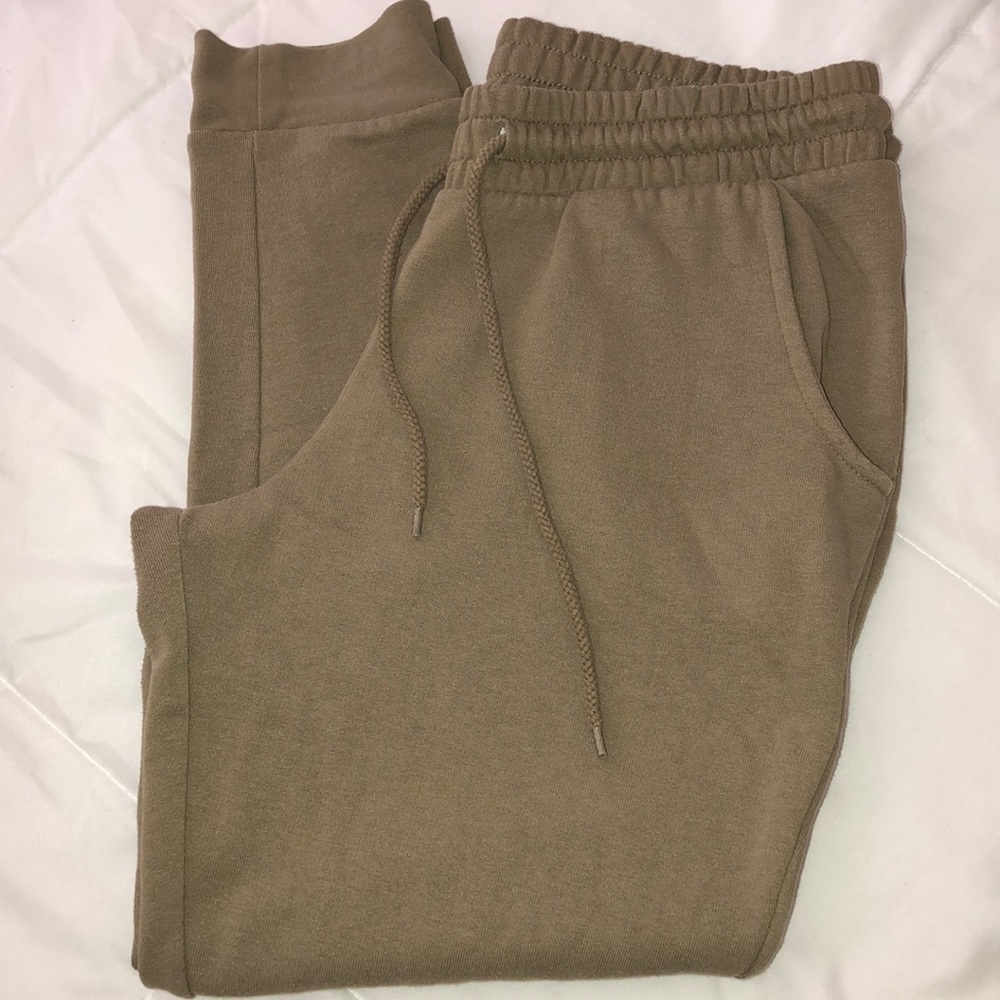 Khaki Forever 21 Sweats